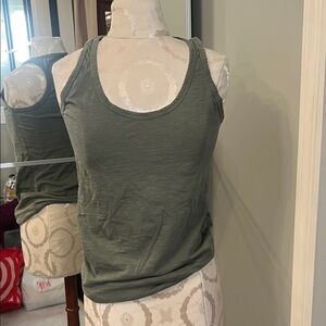 Casual Olive Green Women's Tank Top